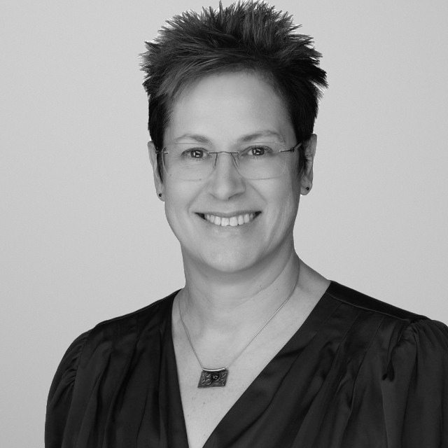 Portrait of Karen Greenwood.