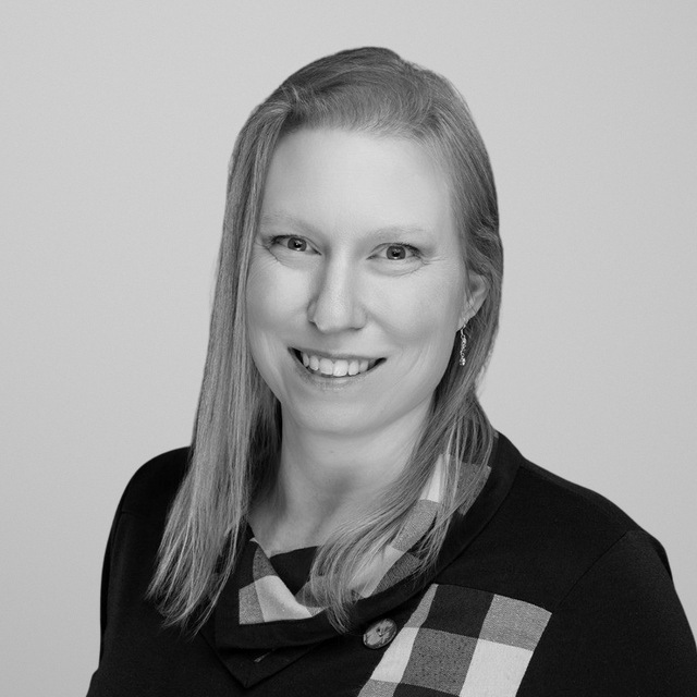 Portrait of Stacy Ross.